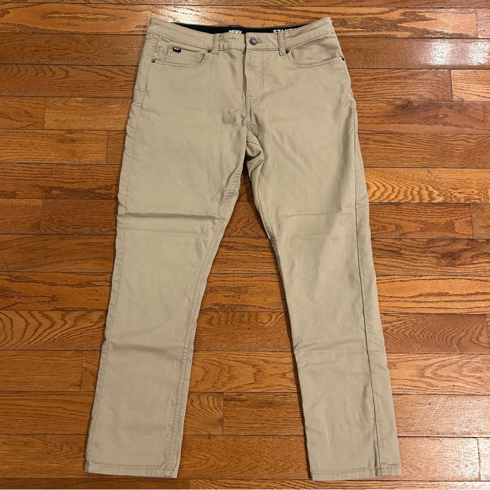 NEW DKNY Stanton Slim Fit Pants Khaki Chino Men's 34 x 32 Tan
